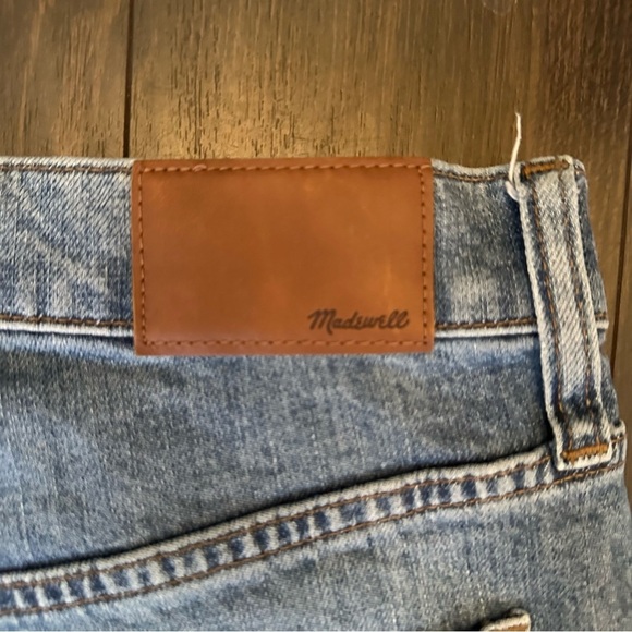 Madewell The High Rise Slim Boyjean: Two Tone Tuxedo Stripe‎ Edition - Picture 5 of 7